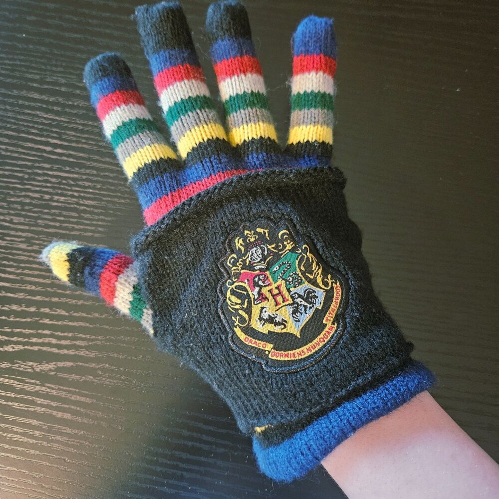 Harry potter gloves and fingerless hand warmers